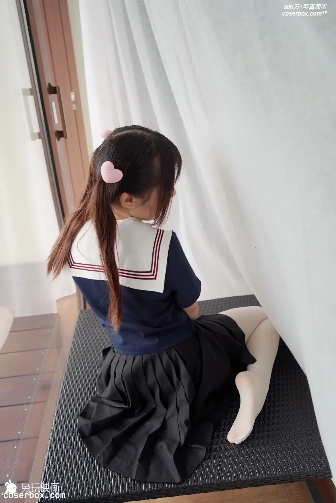 B71.005 萝莉的白丝 [34P-44MB]