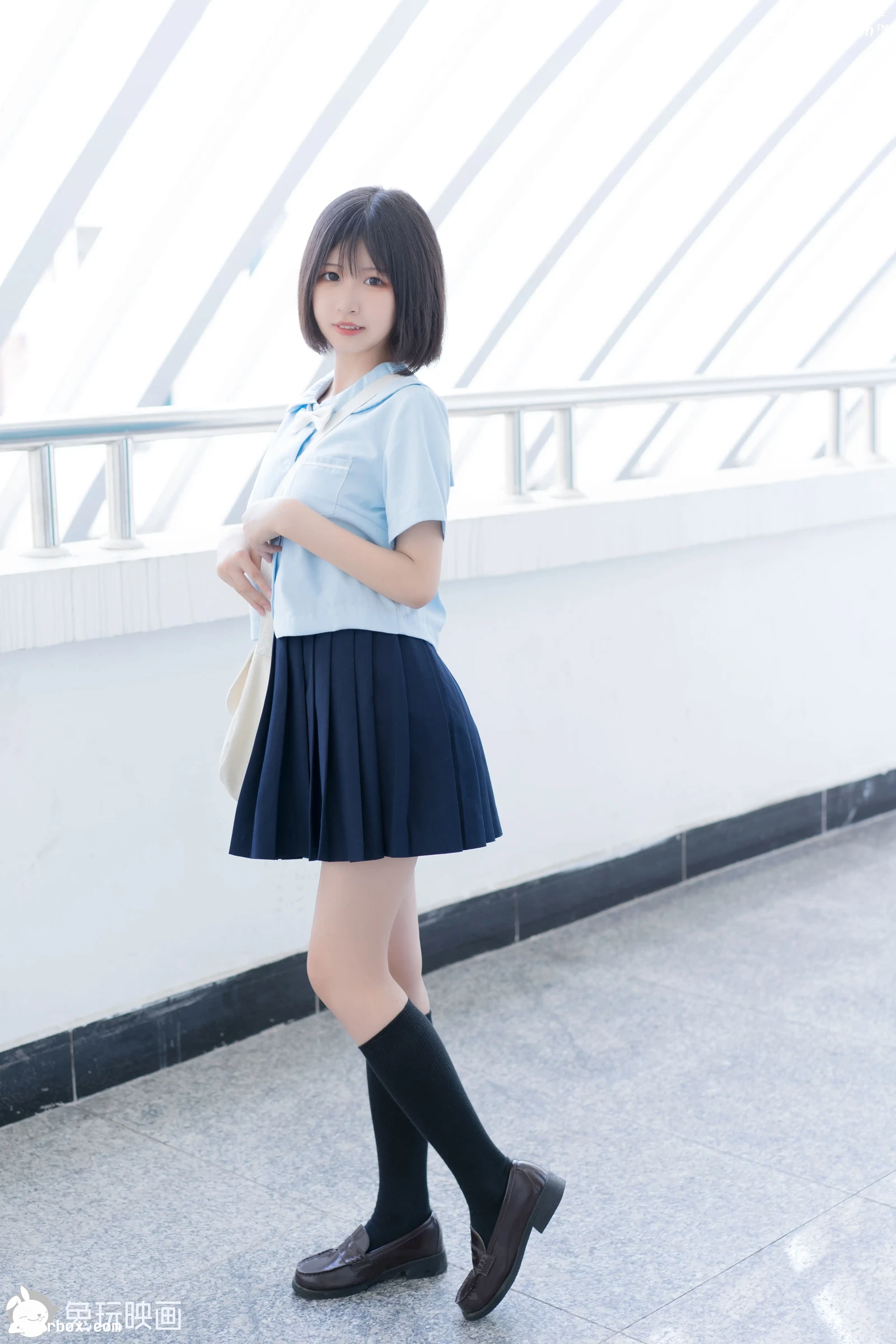 C20.007 绝对领域制服裙 [41P-331MB]