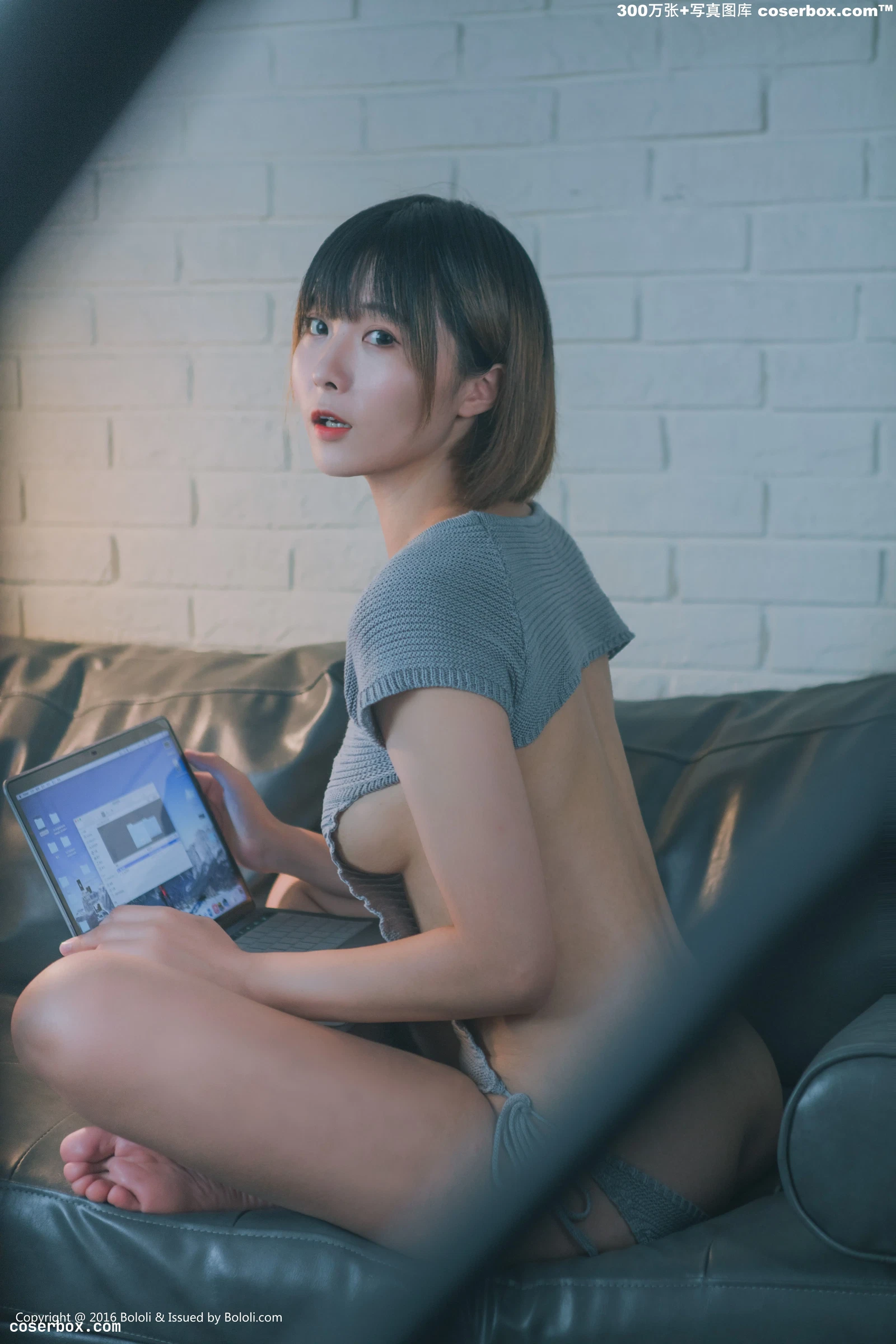 [BoLoli]波萝社新刊 2017-08-19 Vol.105 黑黑 [42P 178M]