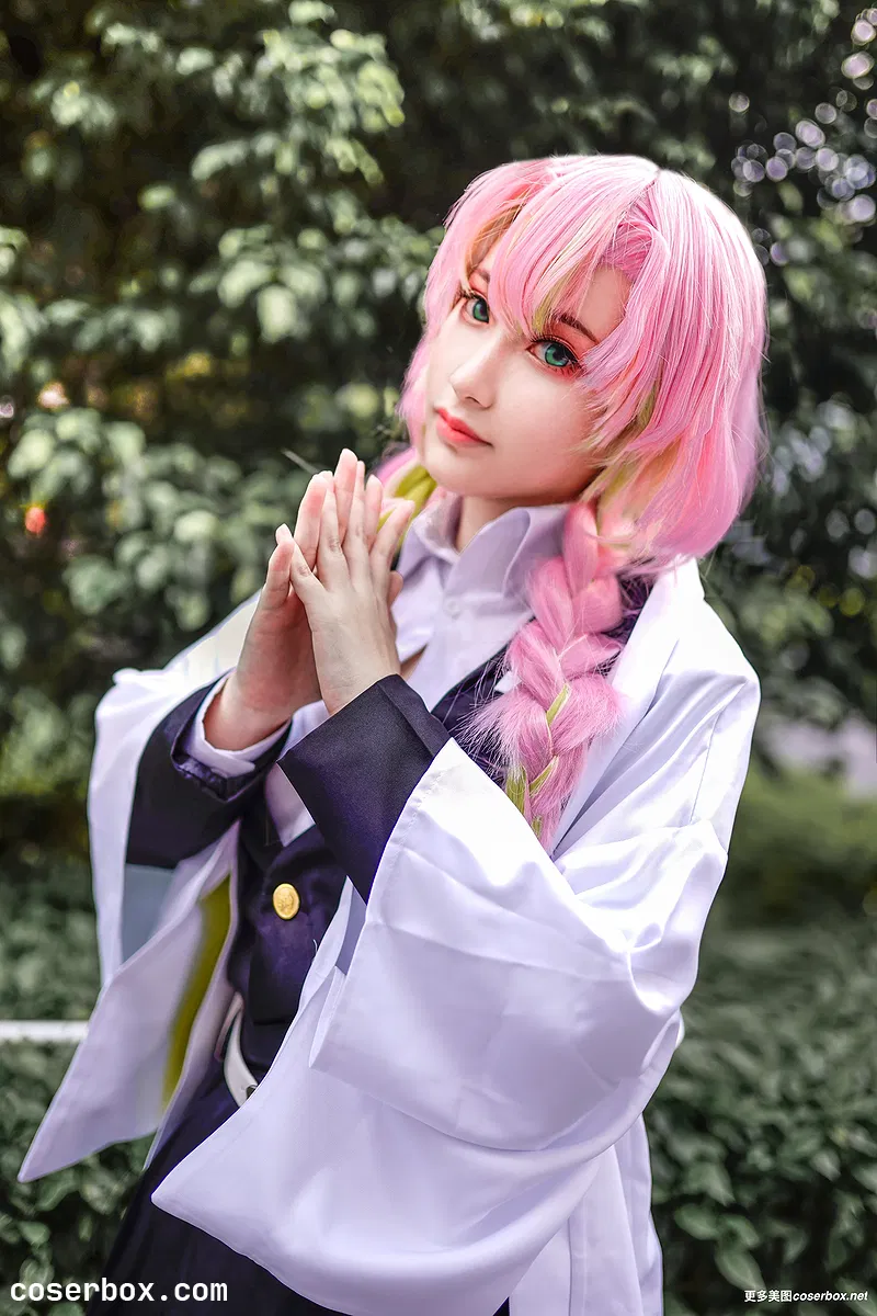 时雨-Jiu  NO.051 鬼灭之刀萌妹子 COS场照甘露寺蜜璃恋柱美少女 [9P 6.76MB]