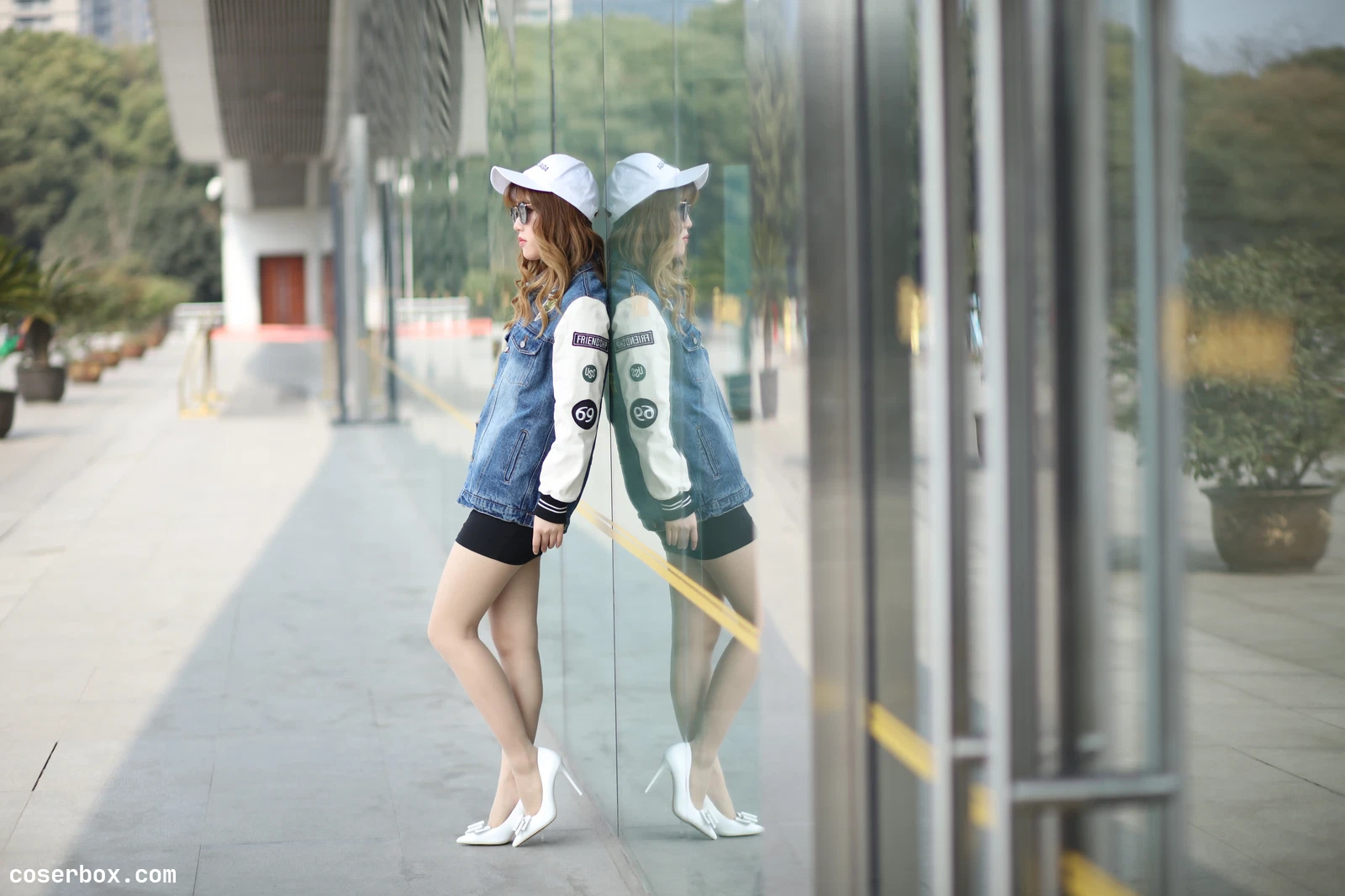 奈丝 NO.093：高高 [38P 337.35MB]