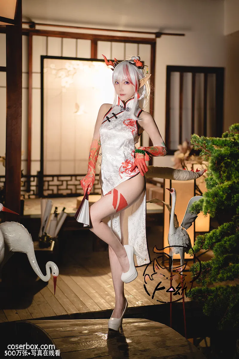 卜呦 NO.004 年旗袍·乐逍遥 [15P 101.08MB]