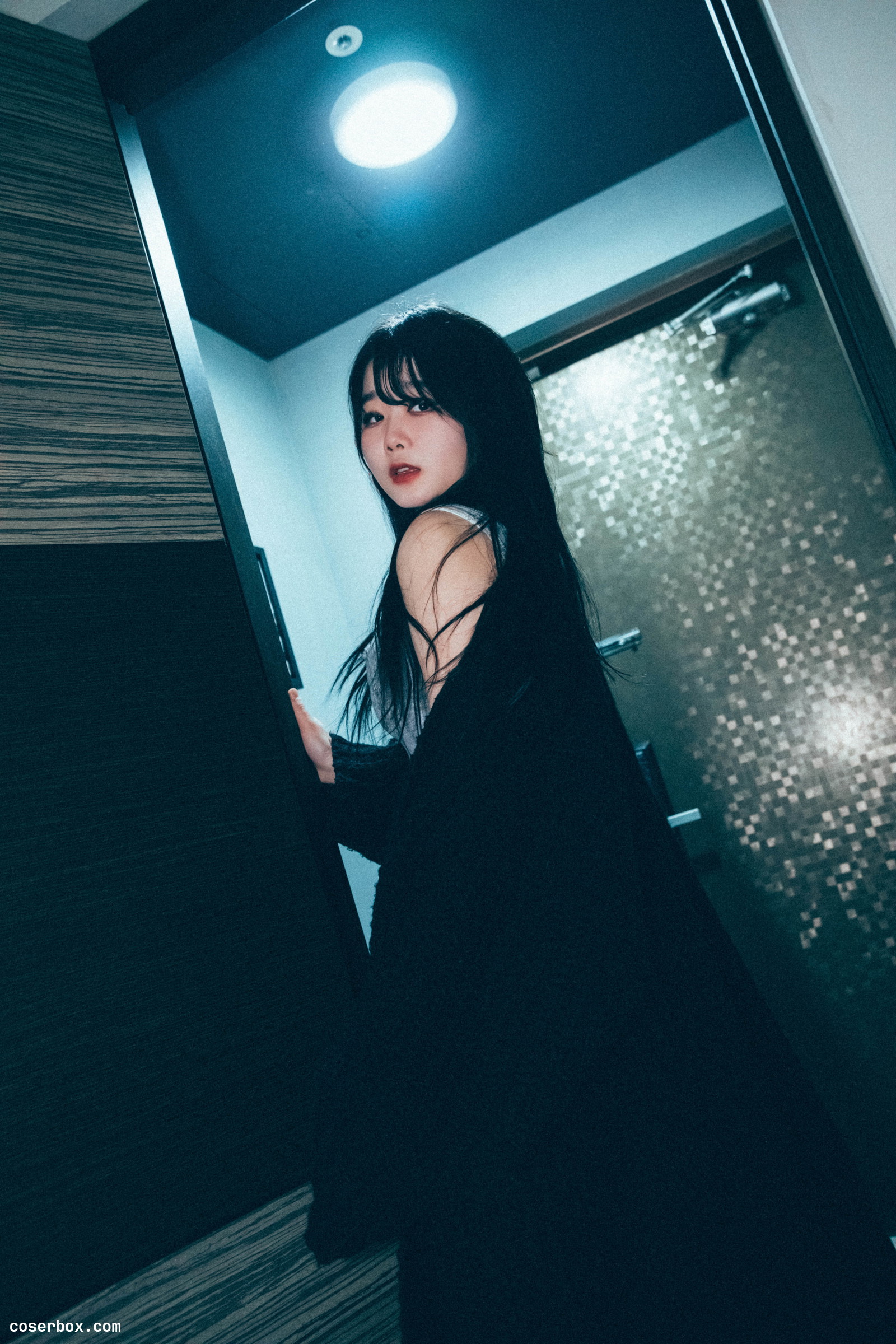 Loozy NO.101 Zia (지아) Wannait [93P 1V 1.33GB]