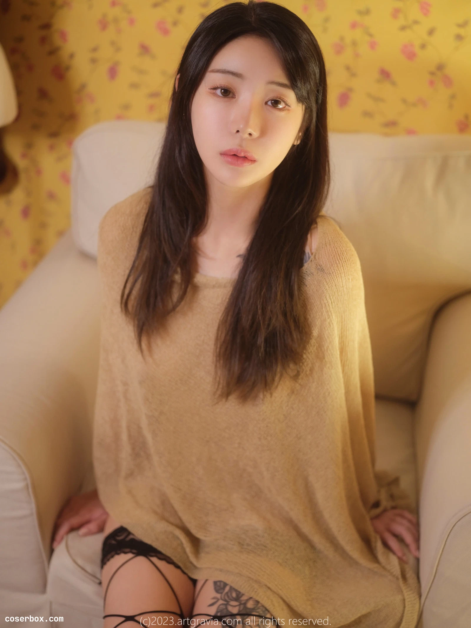 ARTGRAVIA 2024.05.04 Wuyo 浅黄色针织衫