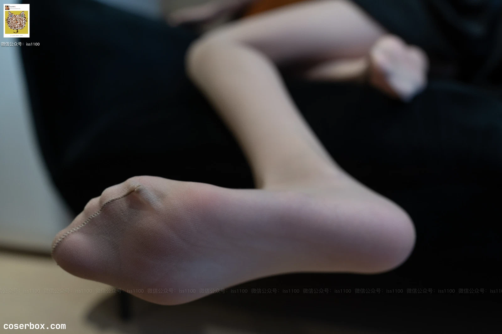 ISS系列 041 酸酸 黑衬衫