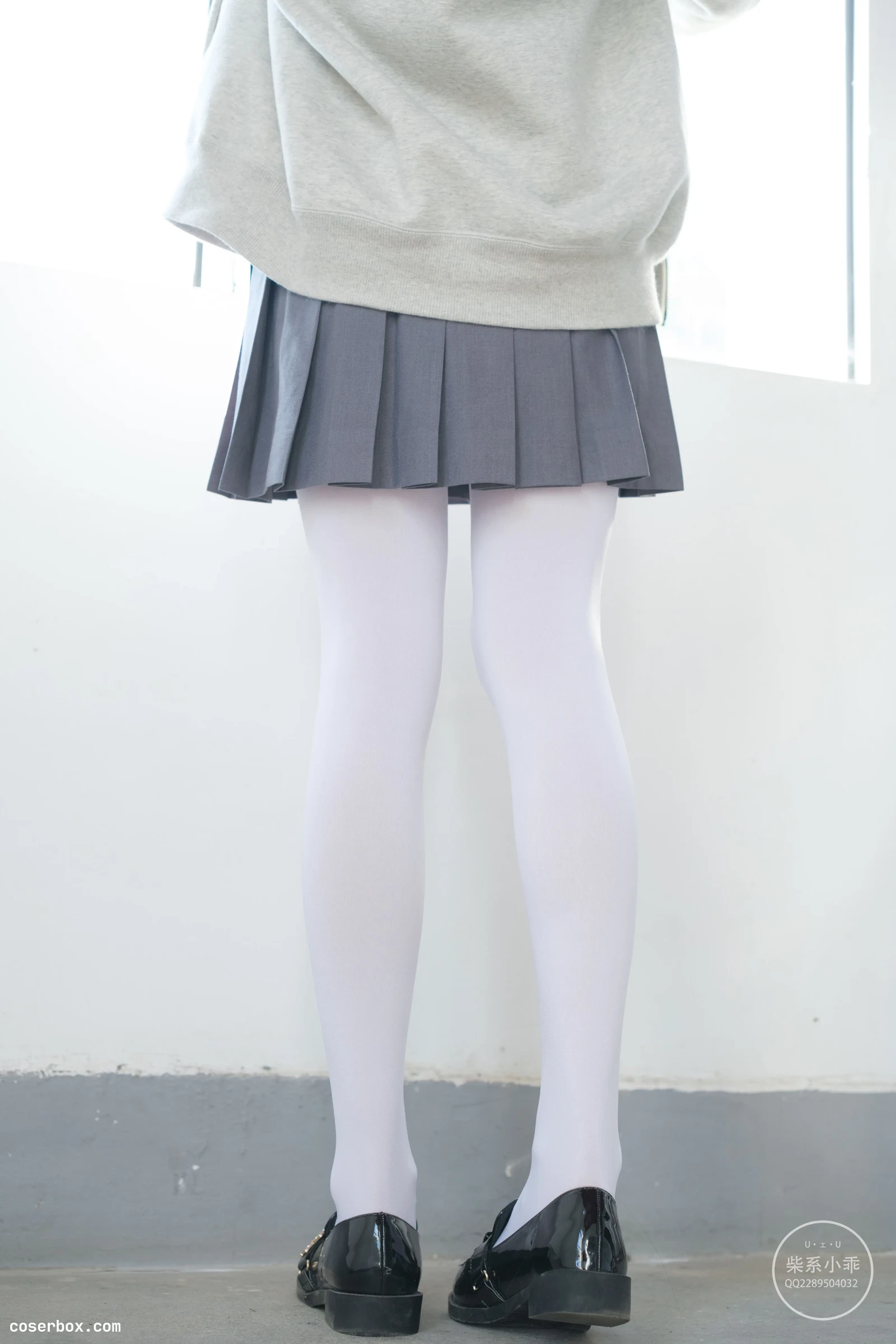 赤西夜夜2024.12.02 稚乖画册 教室